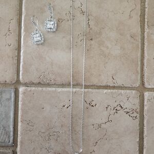 Elegant Silver Jewelry Set